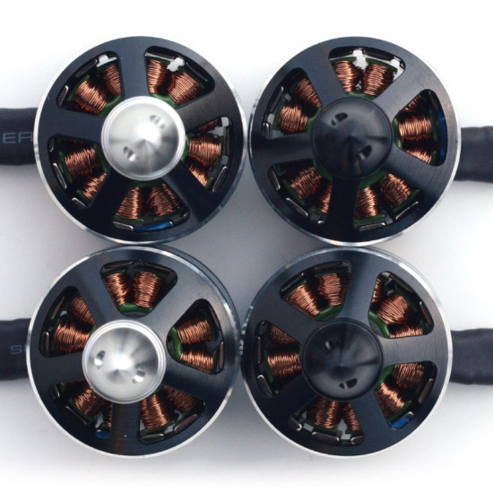 SKYRC BRUSHLESS MOTOR X2208 MOTOR 4PCS 2000KV 